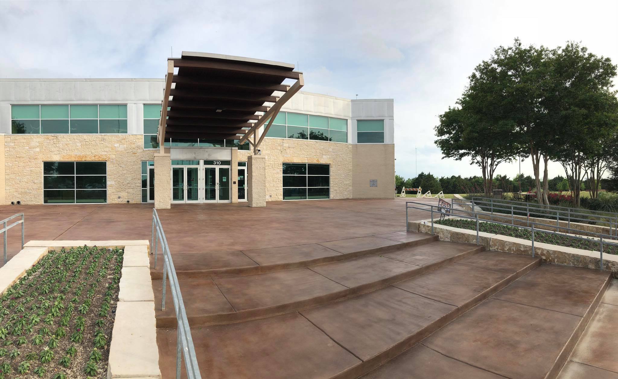 stainedconcretecedarhillrecreationcentertexas ESR Decorative